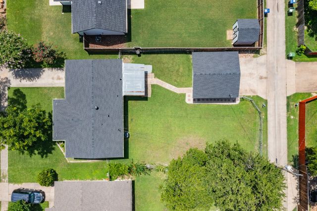 813 Travis Street, Garland, TX 75040