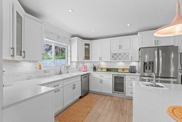 1510 NE 57th Court, Fort Lauderdale, FL 33334