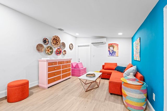 1510 NE 57th Court, Fort Lauderdale, FL 33334