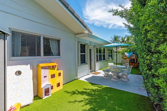 1510 NE 57th Court, Fort Lauderdale, FL 33334