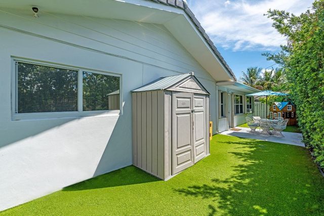 1510 NE 57th Court, Fort Lauderdale, FL 33334