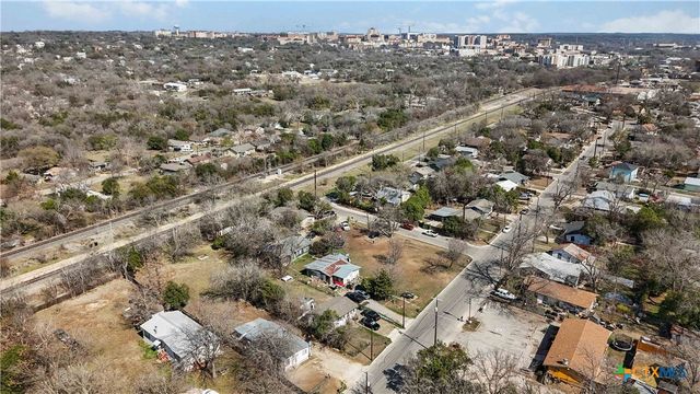 814 Alabama Street, San Marcos, TX 78666