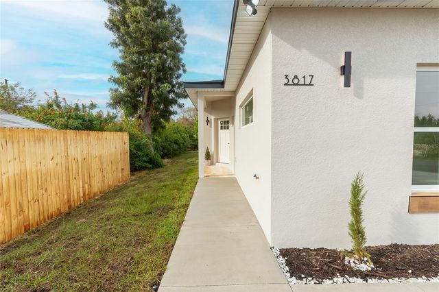 3817 WILD VIOLET AVENUE, Sebring, FL 33870