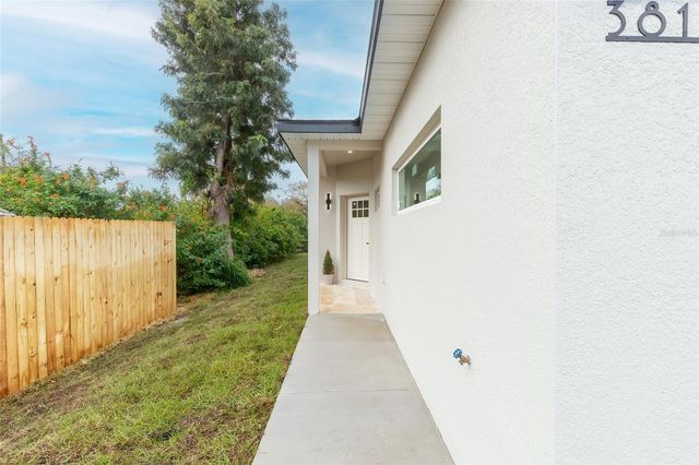 3817 WILD VIOLET AVENUE, Sebring, FL 33870