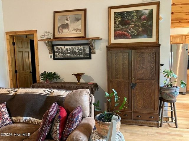 195 Woodcrest Drive, Murphy, NC 28906
