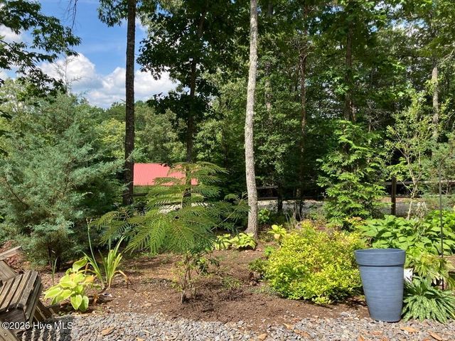 195 Woodcrest Drive, Murphy, NC 28906