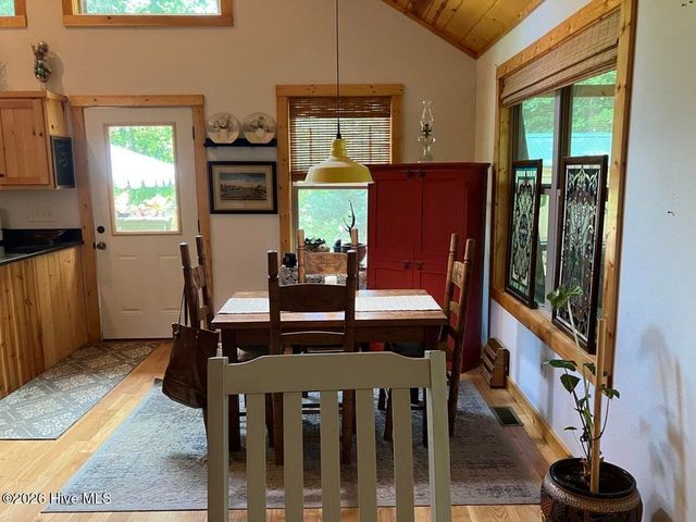 195 Woodcrest Drive, Murphy, NC 28906