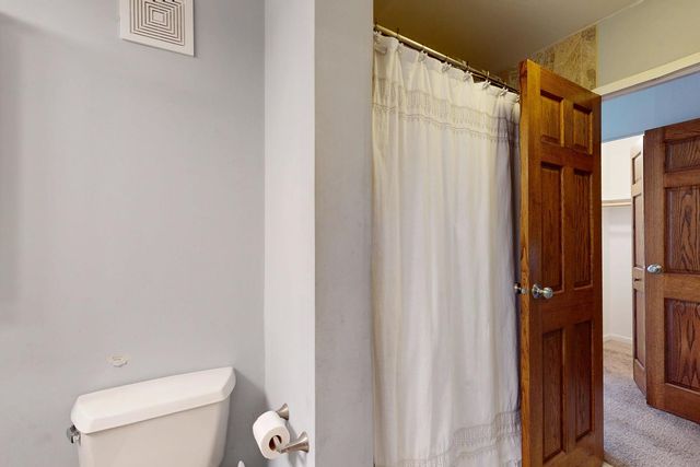334 W Miner Street 3B, Arlington Heights, IL 60005