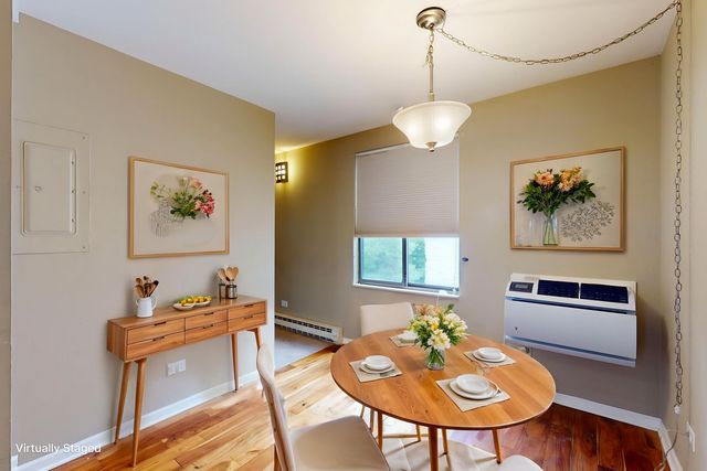 334 W Miner Street 3B, Arlington Heights, IL 60005