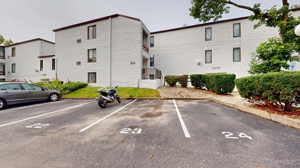 334 W Miner Street 3B, Arlington Heights, IL 60005 — photo 2