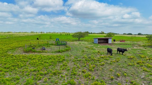 8436 County Road 1040, Rice, TX 75155
