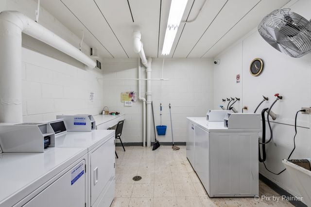 1311 S Finley Road 104, Lombard, IL 60148