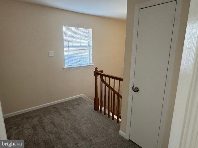 9 HANOVER CT, Bordentown, NJ 08505