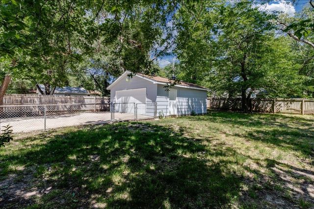 930 N Westview, Derby, KS 67037