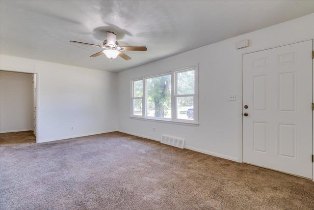930 N Westview, Derby, KS 67037