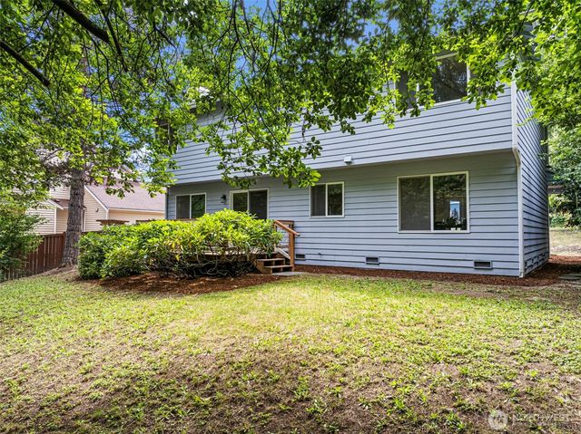 10913 Crocus Place NW, Silverdale, WA 98383
