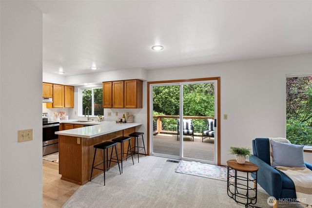 10913 Crocus Place NW, Silverdale, WA 98383