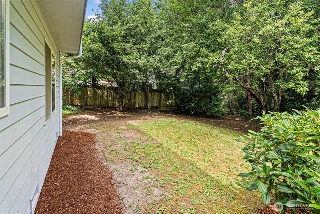 10913 Crocus Place NW, Silverdale, WA 98383