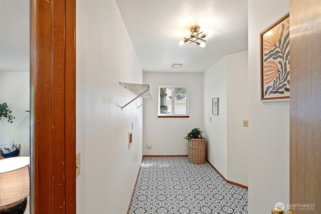 10913 Crocus Place NW, Silverdale, WA 98383