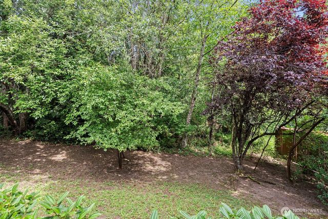 10913 Crocus Place NW, Silverdale, WA 98383