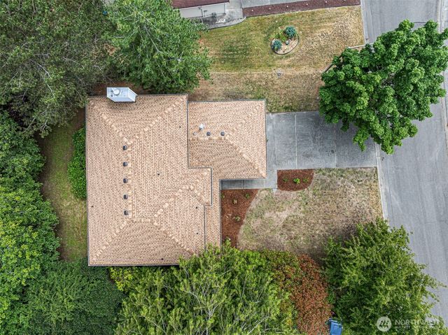 10913 Crocus Place NW, Silverdale, WA 98383
