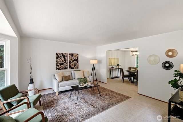 10913 Crocus Place NW, Silverdale, WA 98383
