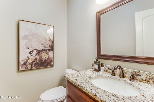 8112 Clamshell Avenue, Ocean Springs, MS 39564