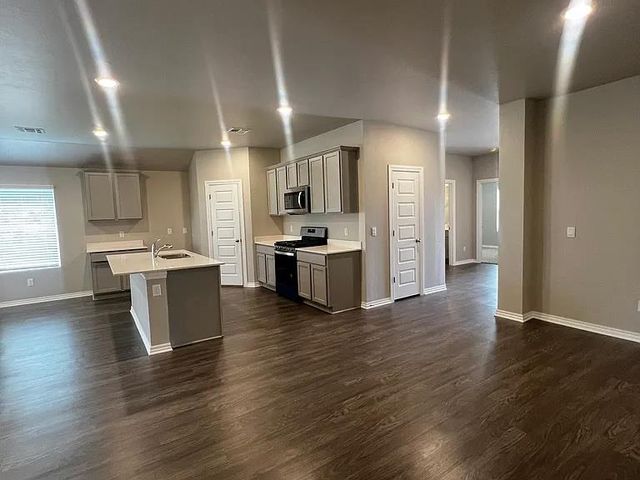 2765 Alice Way, Yukon, OK 73099