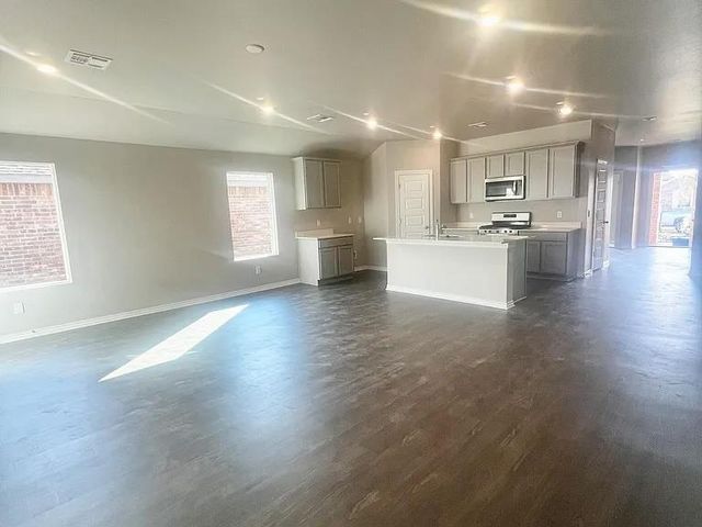 2765 Alice Way, Yukon, OK 73099