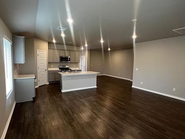 2765 Alice Way, Yukon, OK 73099