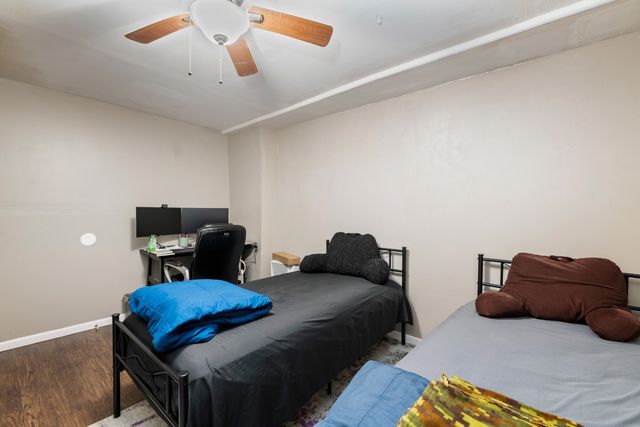 1209 S Todd St, Wichita, KS 67207