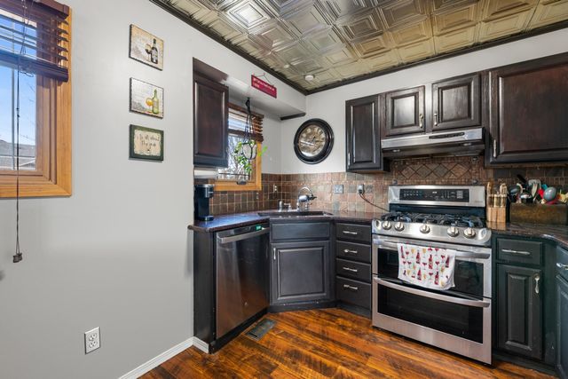 1209 S Todd St, Wichita, KS 67207