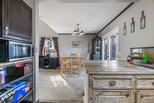 1209 S Todd St, Wichita, KS 67207