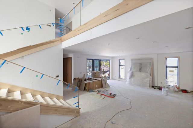 18 Bel Aire Lane, San Mateo, CA 94402