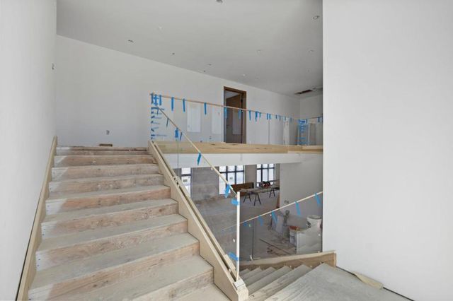 18 Bel Aire Lane, San Mateo, CA 94402