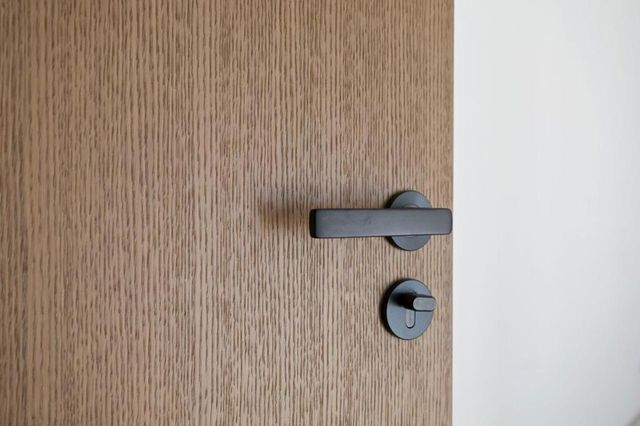 18 Bel Aire Lane, San Mateo, CA 94402