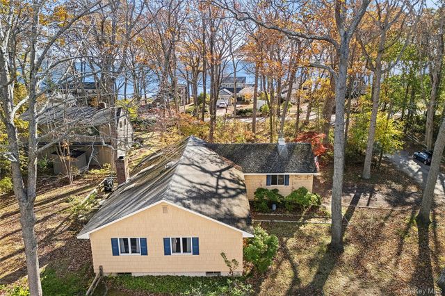 455 West Lane, East Marion, NY 11939