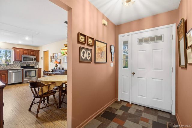 455 West Lane, East Marion, NY 11939