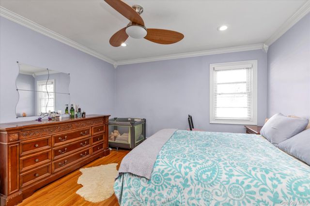 2463 Lindy Road, Westbury, NY 11590