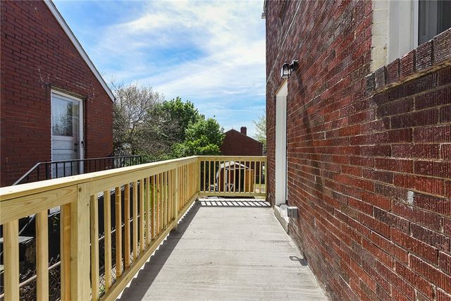 606 South Ave, Verona, PA 15147