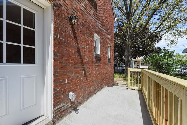 606 South Ave, Verona, PA 15147