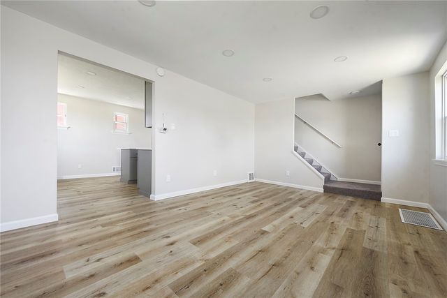 606 South Ave, Verona, PA 15147