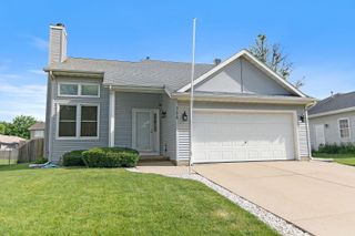 725 Tyler Street, Genoa, IL 60135