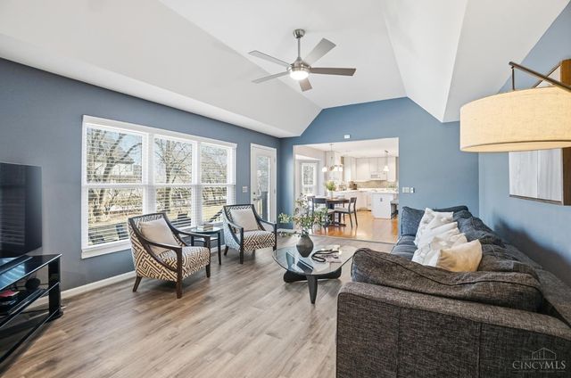 8588 Charleston Creek Drive, Mason, OH 45040