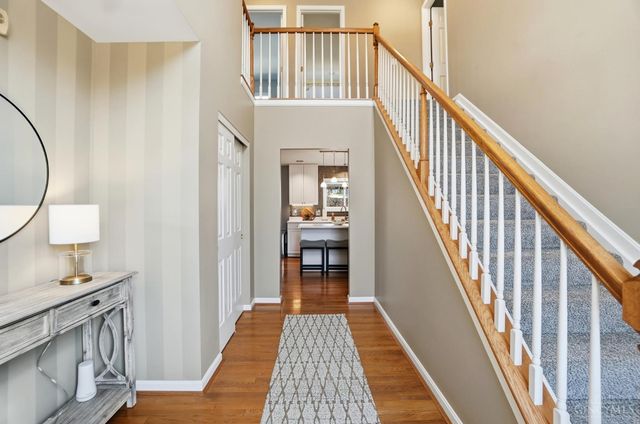 8588 Charleston Creek Drive, Mason, OH 45040