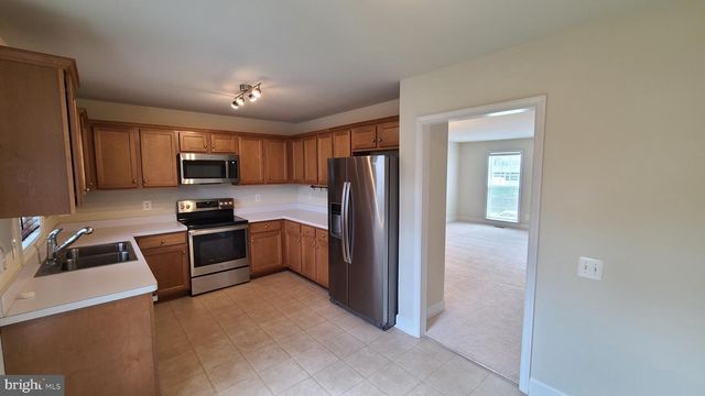 42711 WILMAR SQ, Broadlands, VA 20148