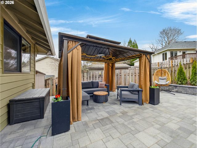 13680 Sw BEREA Dr, Tigard, OR 97223