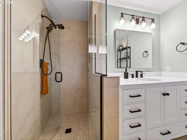 13680 Sw BEREA Dr, Tigard, OR 97223