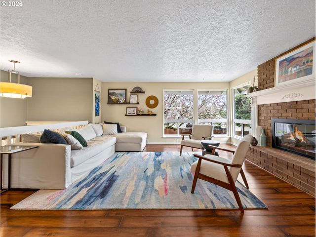 13680 Sw BEREA Dr, Tigard, OR 97223