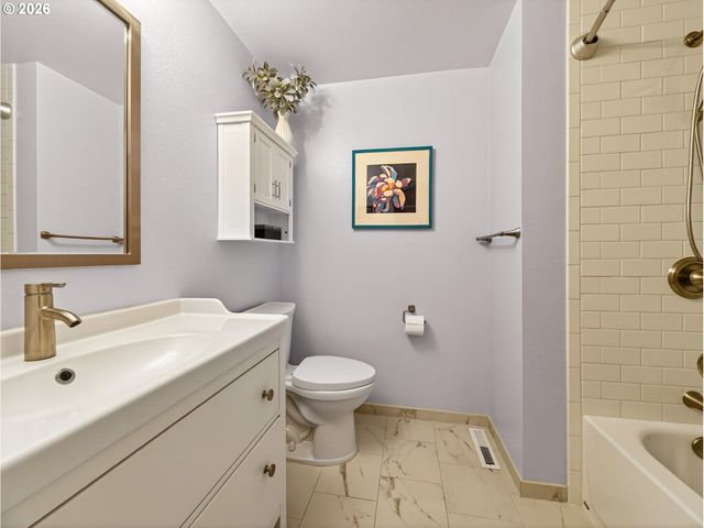 13680 Sw BEREA Dr, Tigard, OR 97223